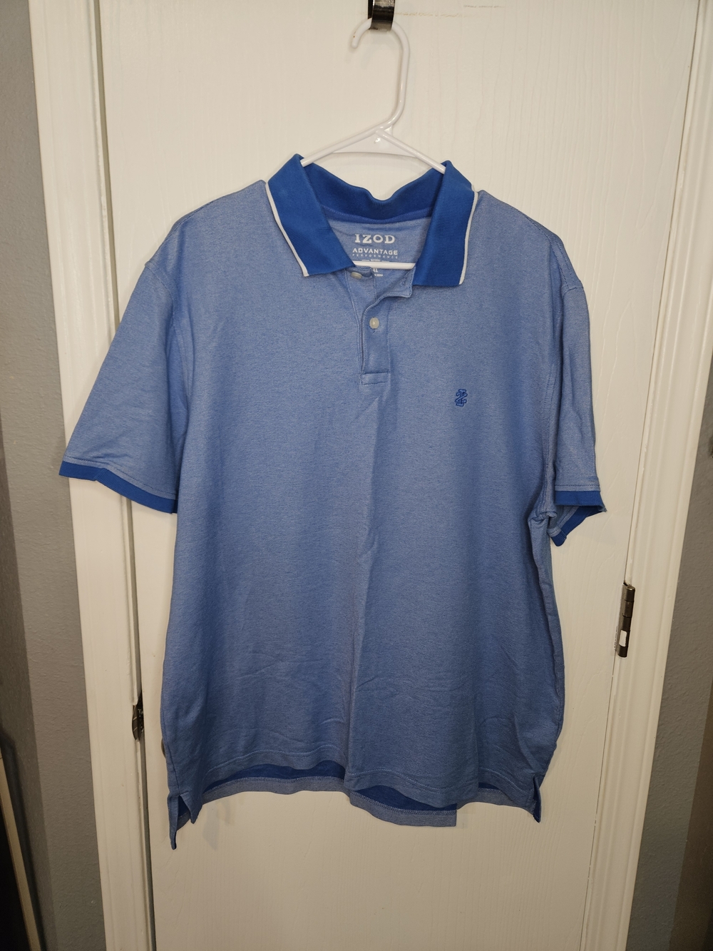 Izod Men's Two-Tone Blue Polo with Contrast Trim